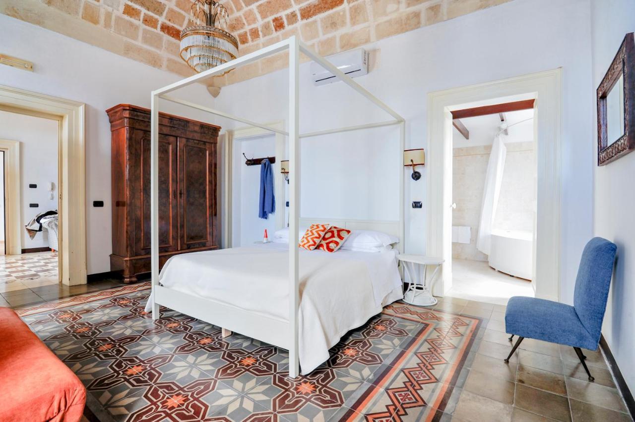 Castriota 19 - Jacuzzi Apartment Sit Lecce Eksteriør bilde