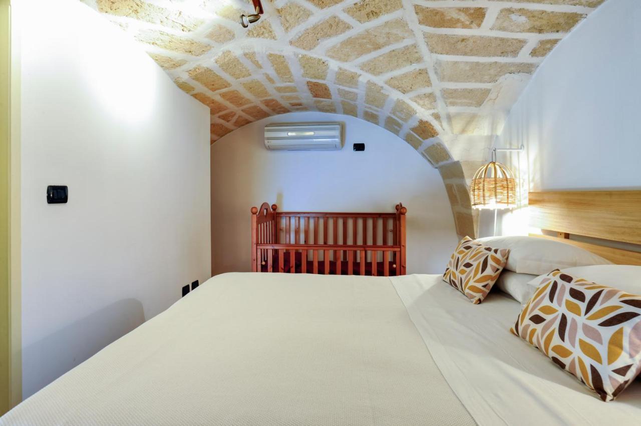 Castriota 19 - Jacuzzi Apartment Sit Lecce Eksteriør bilde