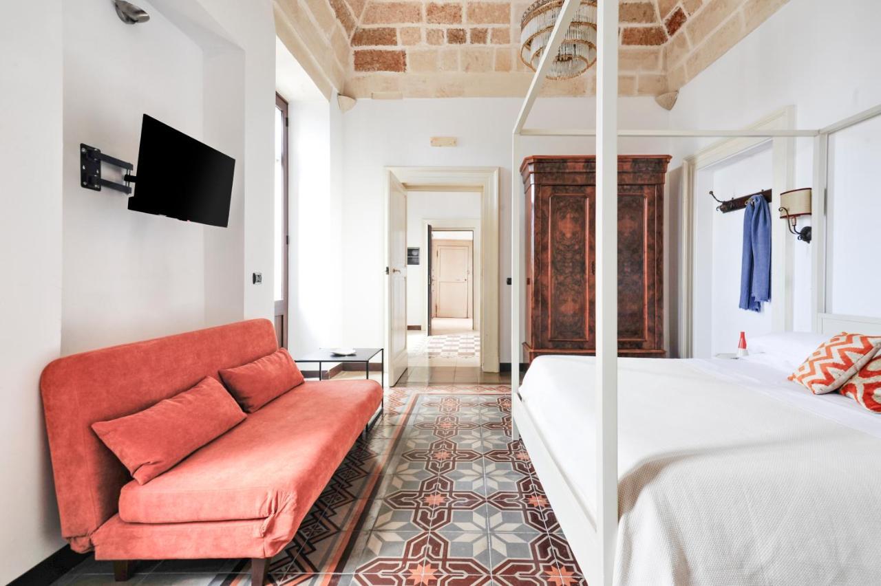 Castriota 19 - Jacuzzi Apartment Sit Lecce Eksteriør bilde