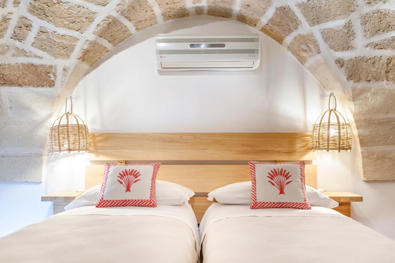 Castriota 19 - Jacuzzi Apartment Sit Lecce Eksteriør bilde