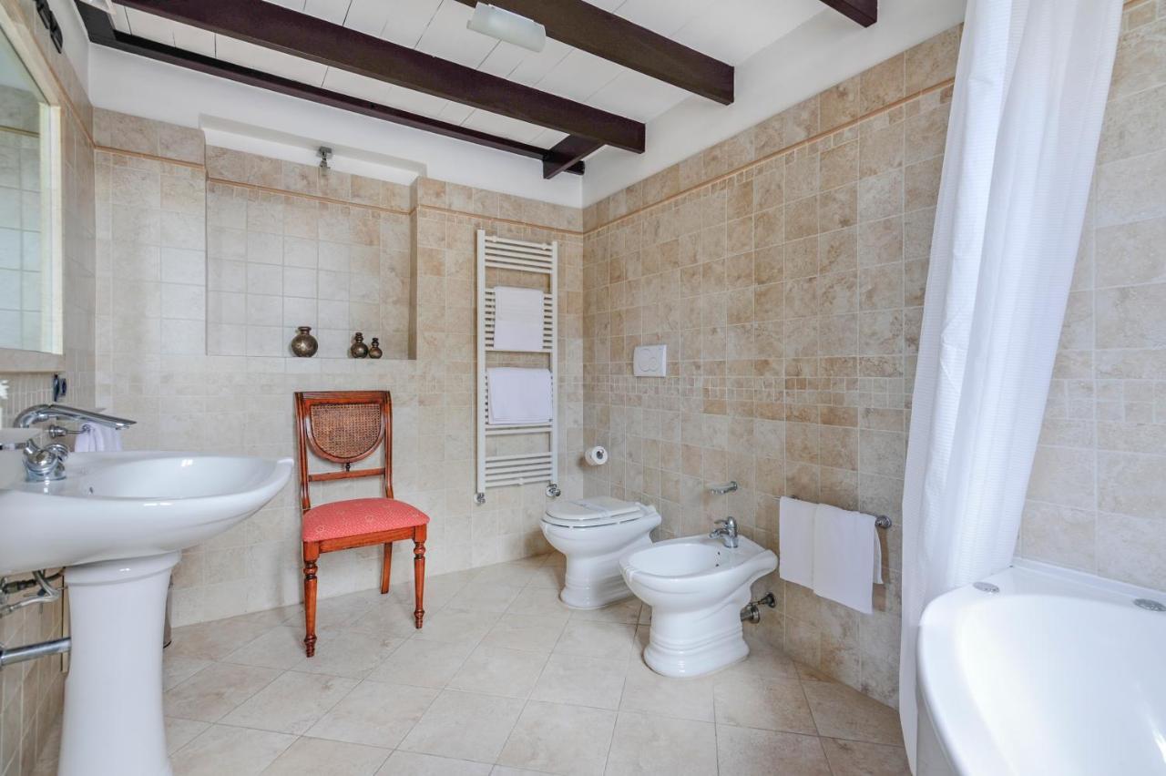 Castriota 19 - Jacuzzi Apartment Sit Lecce Eksteriør bilde